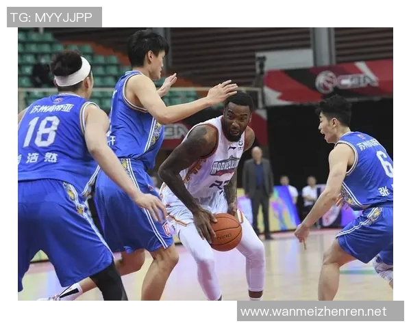 南京篮球队进攻表现分析与欧冠足球战术对比探讨 南京篮球队进攻表现分析与欧冠足球战术对比探讨