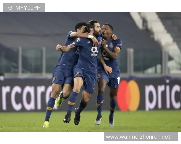 成都足球队团队协作与欧冠足球的深度探讨与启示 成都足球队团队协作与欧冠足球的深度探讨与启示