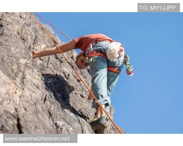 上海攀岩队与广州攀岩队赛后复盘分析个人能力与团队协作的较量 上海攀岩队与广州攀岩队赛后复盘分析个人能力与团队协作的较量